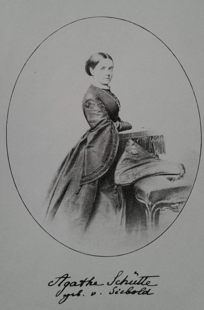 Agathe von Siebold, with whom Brahms exchanged rings before Clara convinced him he was too poor to marry a professor's daughter.